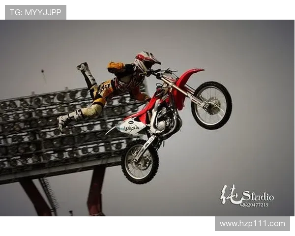 上海极限运动队中路突破战术解析与实战应用探讨