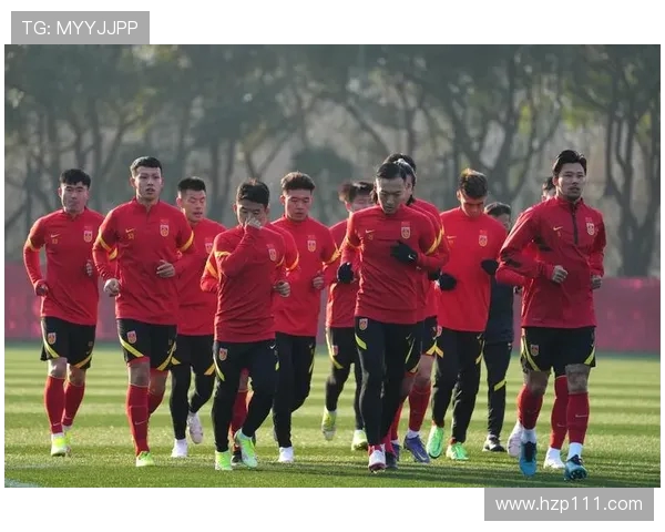 赛后分析：上海足球队与重庆足球队的比赛节奏与战术对比探讨