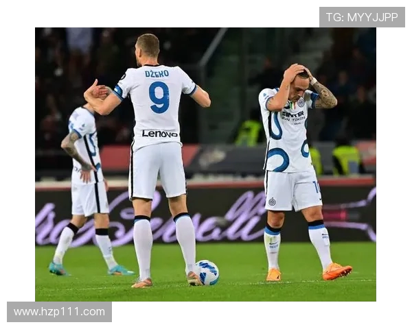 拉波尔特的传奇之路:从小镇少年到国际足球明星的成长故事 拉波尔特的传奇之路:从小镇少年到国际足球明星的成长故事